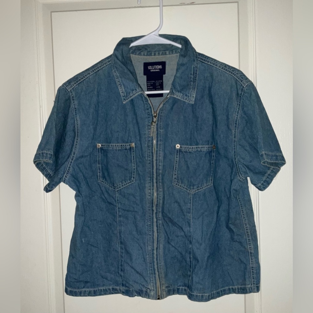 Vintage Solutions Denim Blue Zip Up Jacket/Top- with Appliquéd Birds on the back